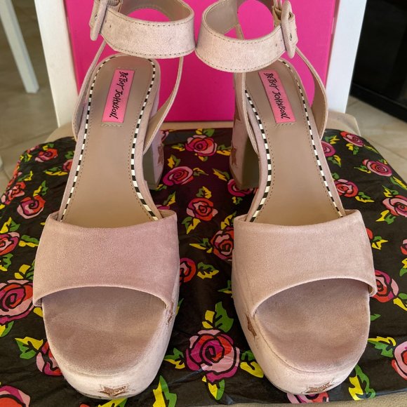 Betsey Johnson Taupe/Light Pinky Glitter Star High Heel Suede Women's Shoes US 8 - Picture 3 of 9